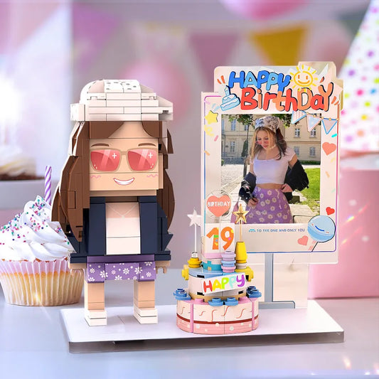 Personalisierte Klemmbaustein-Figur – Happy Birthday – DIY Miniaturfigur als Geburtstagsgeschenk