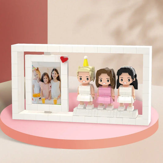 Personalisierte Familien-Figuren aus Klemmbausteinen – 3 Personen mit Fotorahmen – DIY Geschenk zum Selbstaufbau