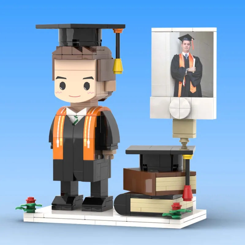 Personalisierbare Klemmbaustein-Figur – ideal für den Universitätsabschluss